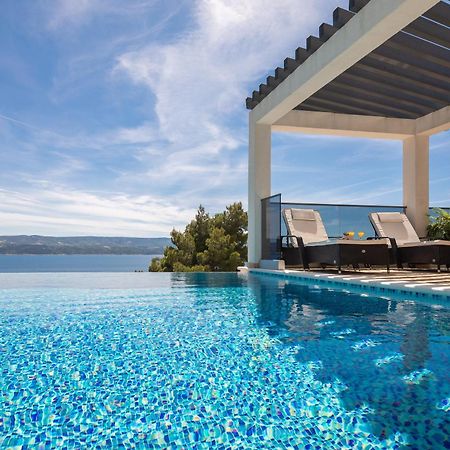 Luxury Seafront Villa With Heated Pool, Jacuzzi, Sea View, 150 M From Beach Stanici Kültér fotó