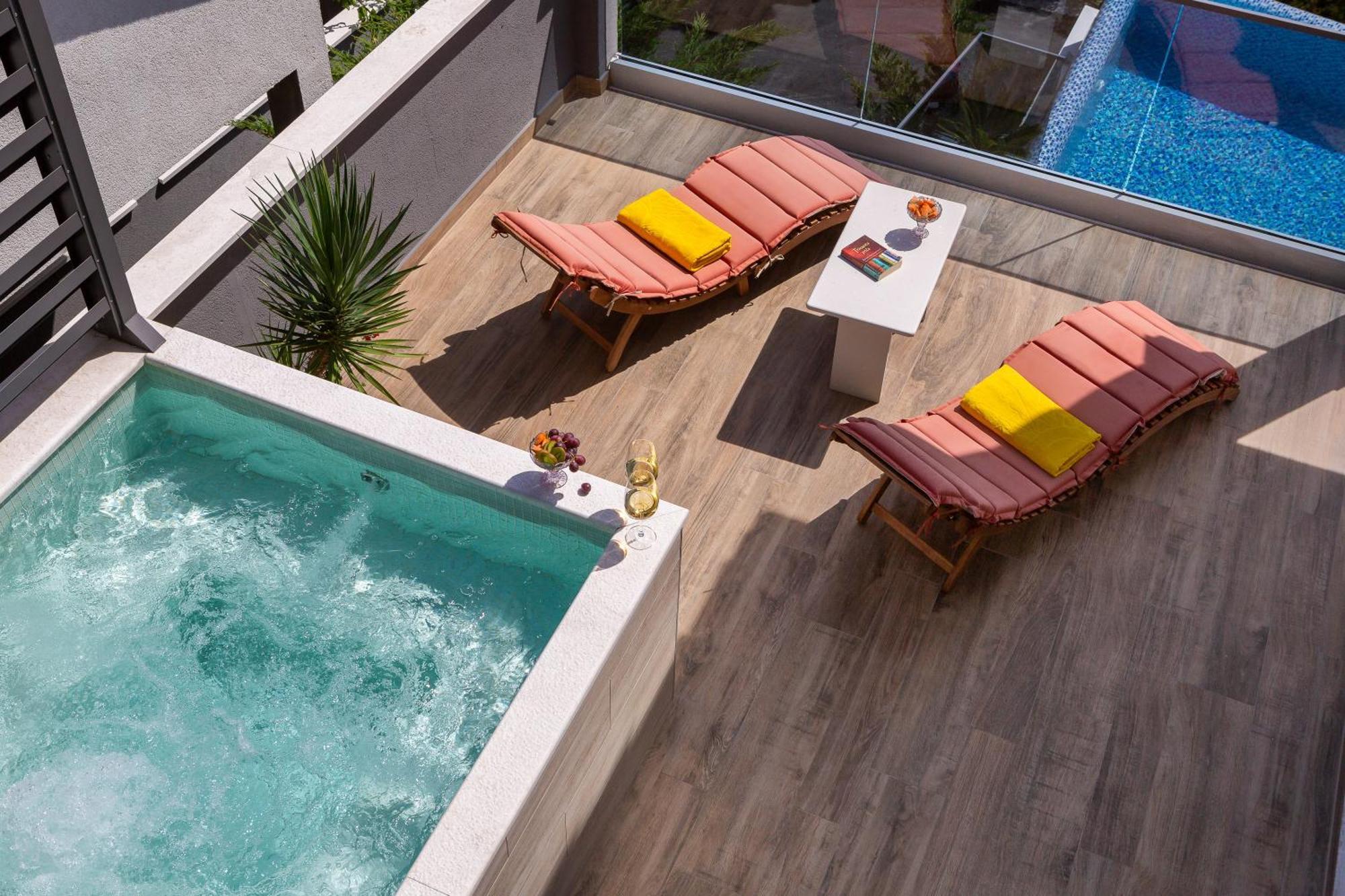Luxury Seafront Villa With Heated Pool, Jacuzzi, Sea View, 150 M From Beach Stanici Kültér fotó